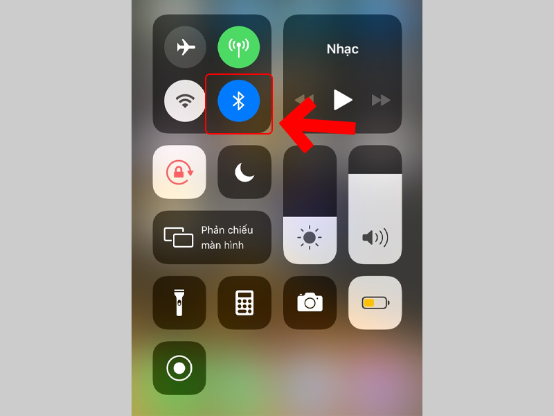 Bật Bluetooth tr&ecirc;n iPhone